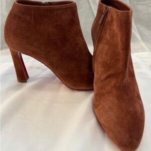 Christian Louboutin Eleonor 85 Veau Velours heel boot, size 37, NEW AND UNWORN